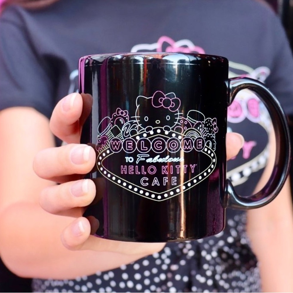 Hello Kitty Cafe Las Vegas Exclusive Neon Mug NWT - Picture 2 of 8